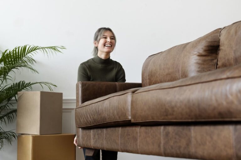 ТОП-5 порад: Як підготуватись до перевезення меблів?