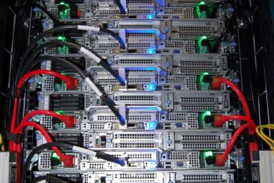 Найбільші точки обміну трафіком Європи: як вони впливають на роботу інтернету